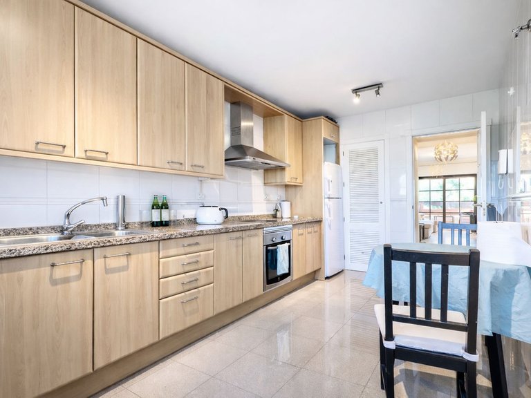Apartment for Sale in Hacienda Del Sol, Malaga 5