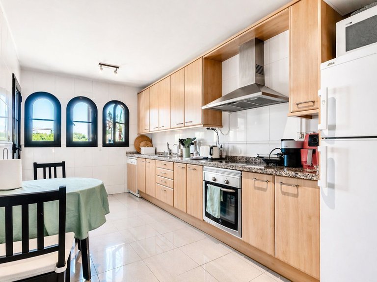 Apartment for Sale in Hacienda Del Sol, Malaga 6