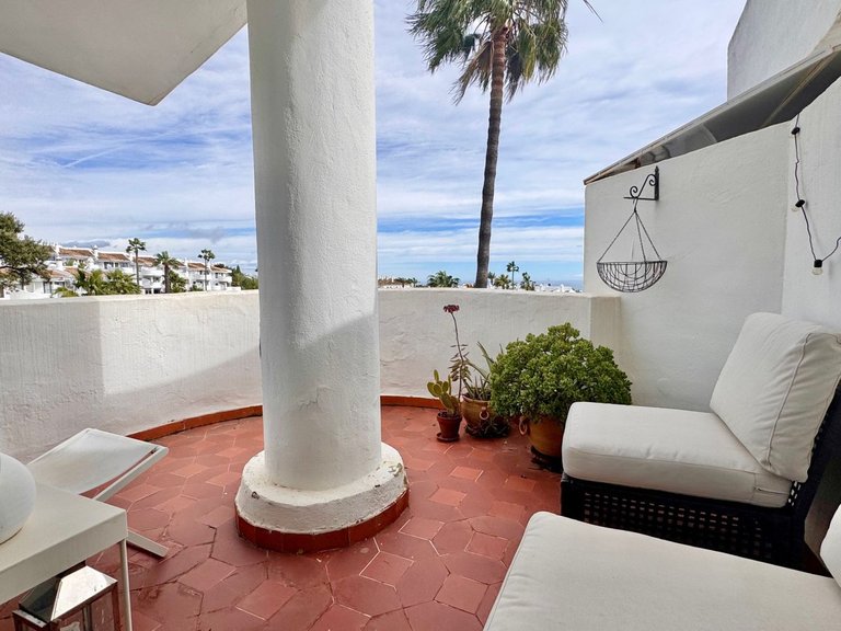 Apartment for Sale in Calahonda, Malaga 5