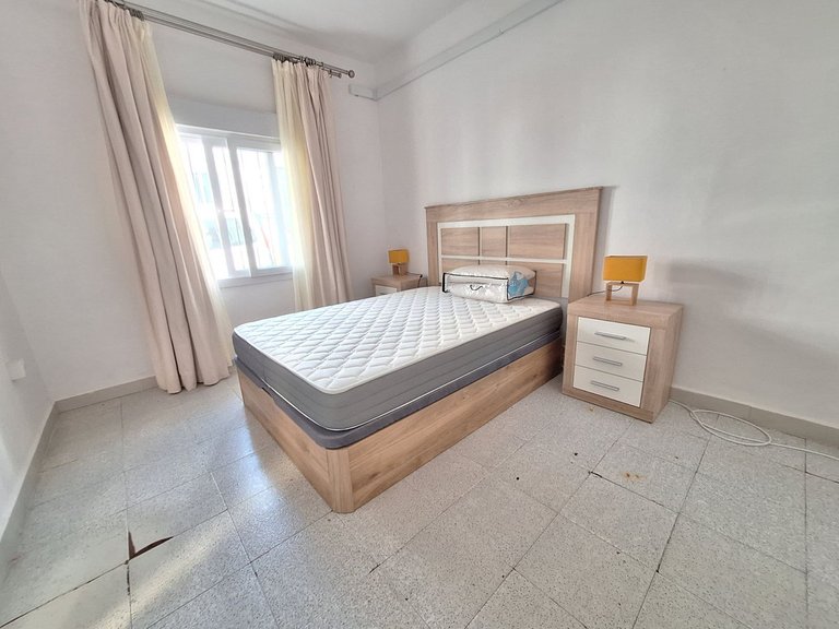 Apartment for Sale in San Enrique, Cadiz 11
