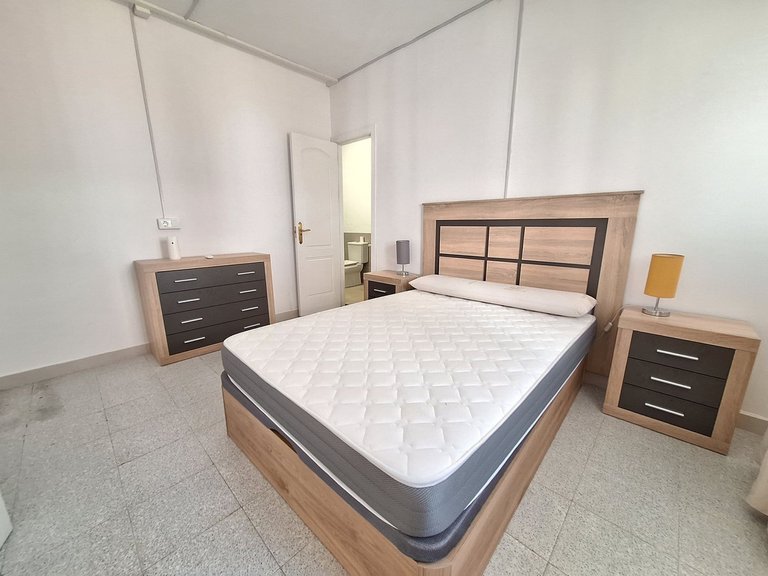 Apartment for Sale in San Enrique, Cadiz 12