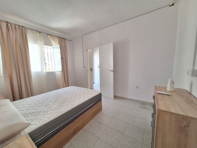 Apartment for Sale in San Enrique, Cadiz 13