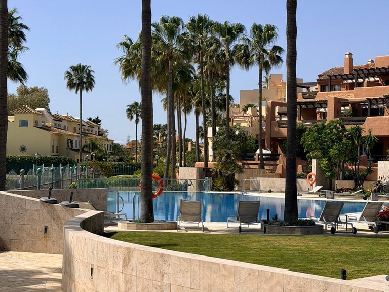 Apartment for Sale in New Golden Mile, Malaga 19