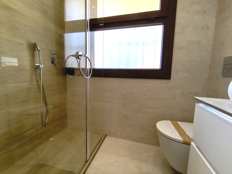 Apartment for Sale in Benalmadena Costa, Malaga 26