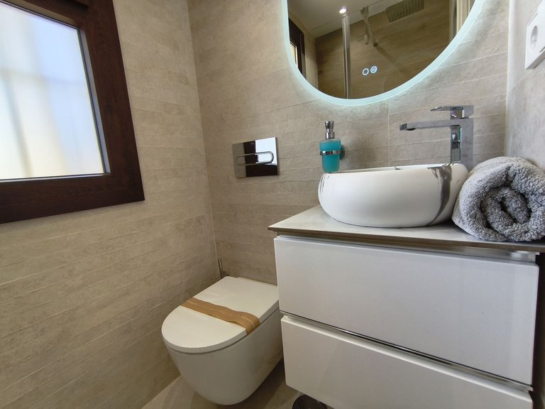 Apartment for Sale in Benalmadena Costa, Malaga 30