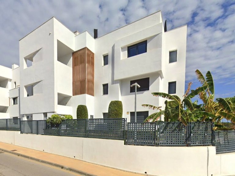 Apartment for Sale in Bel Air, Malaga 2