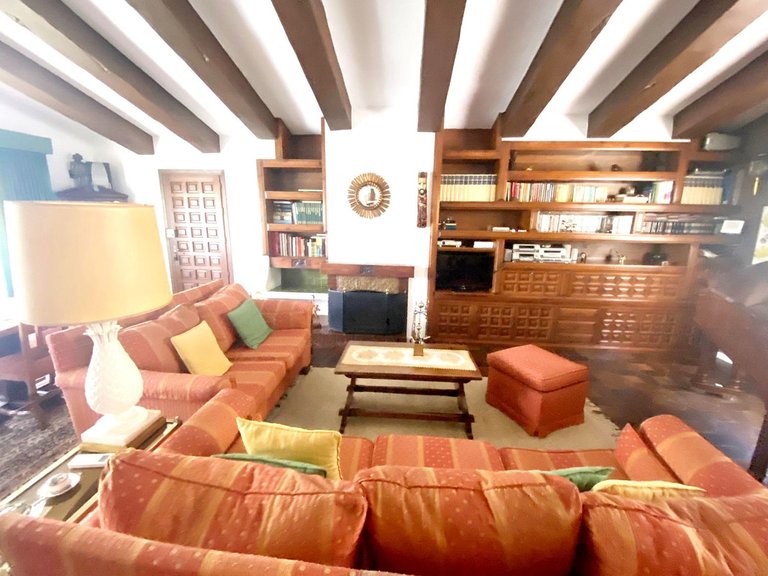 Villa for Sale in Fuengirola, Malaga 9