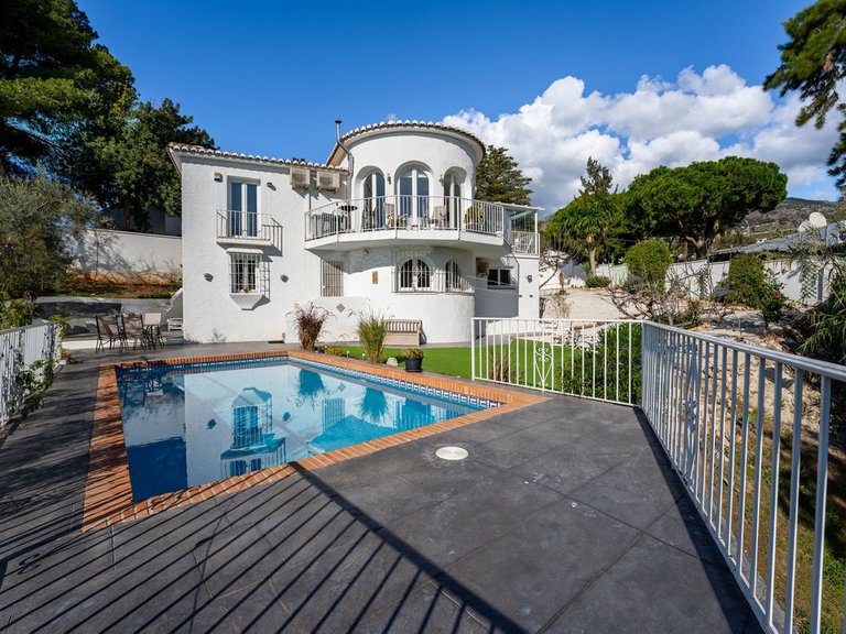 Villa for Sale in Mijas, Malaga 1