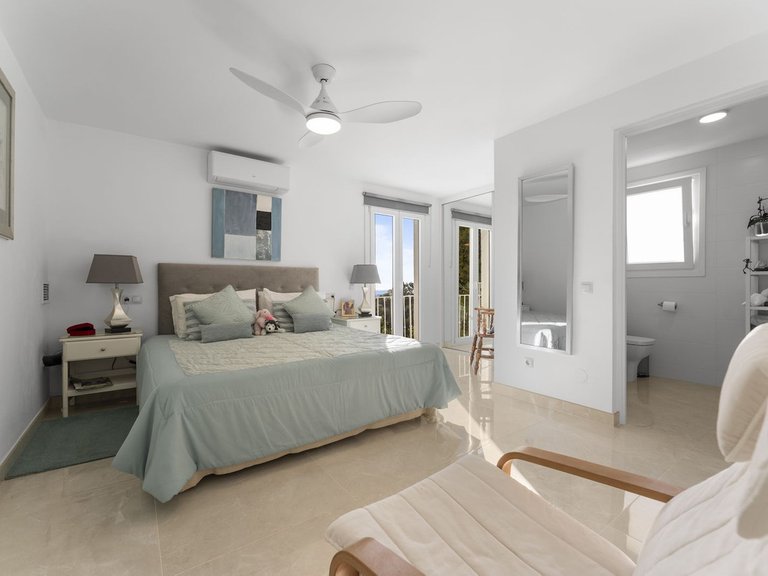 Villa for Sale in Mijas, Malaga 16