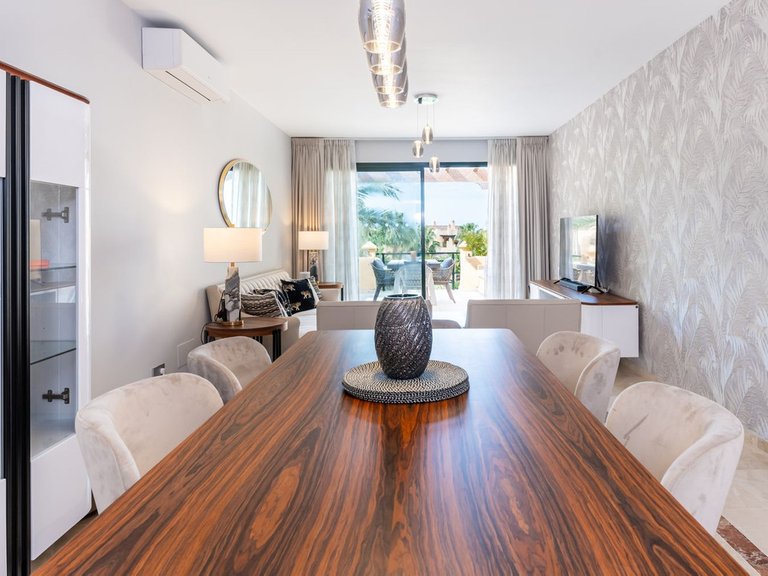 Apartment for Sale in Atalaya, Malaga 3