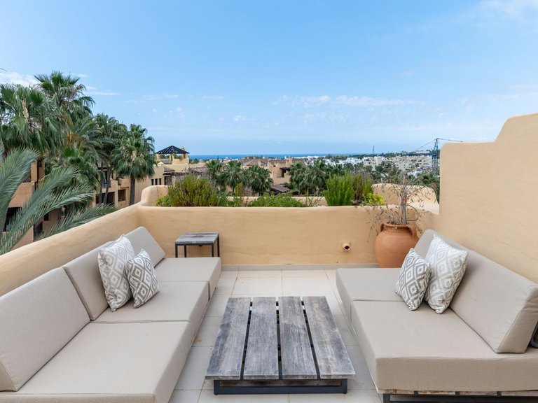 Apartment for Sale in Atalaya, Malaga 31