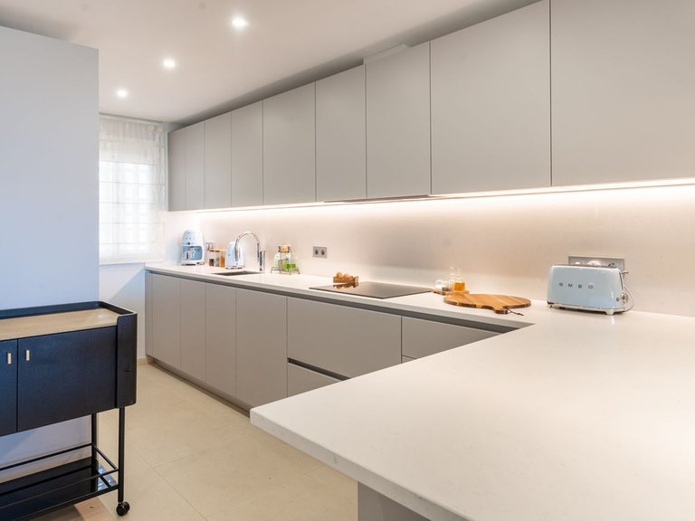 Apartment for Sale in Atalaya, Malaga 7