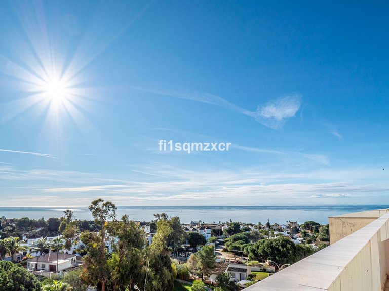 Apartment for Sale in Costabella, Malaga 1