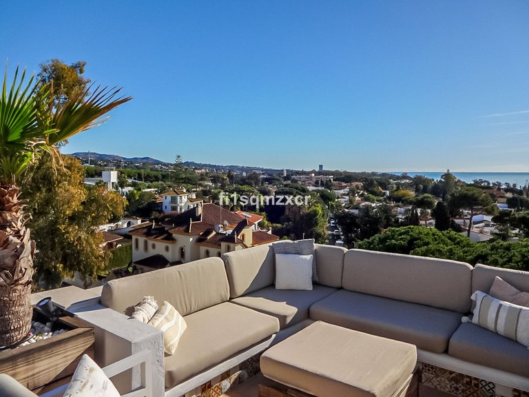 Apartment for Sale in Costabella, Malaga 6
