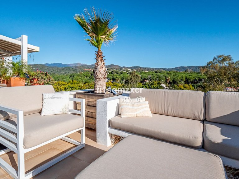 Apartment for Sale in Costabella, Malaga 7