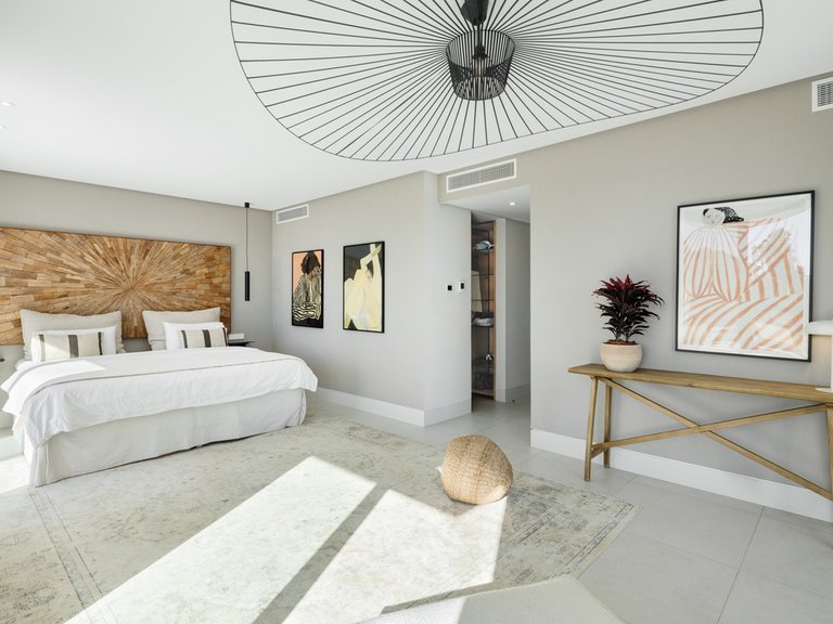 Villa for Sale in Nueva Andalucía, Malaga 21
