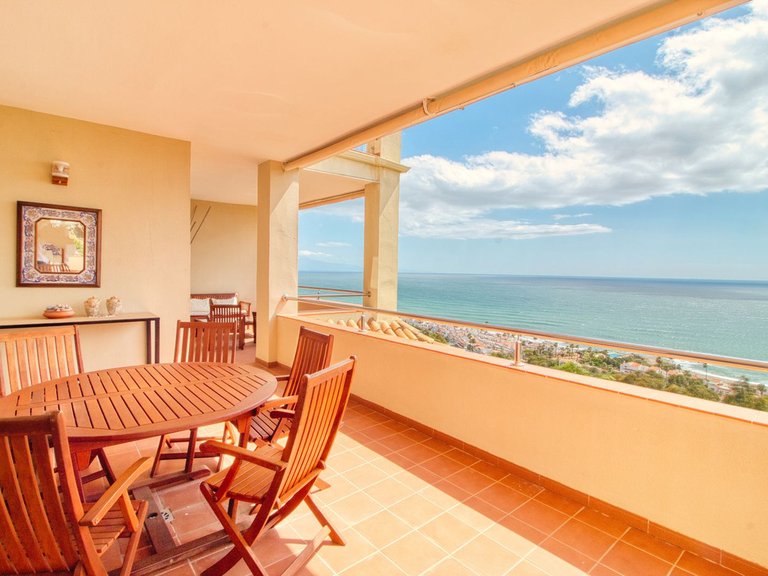 Apartment for Sale in Manilva, Malaga 1