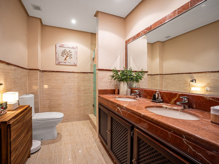Apartment for Sale in Marbella, Malaga 13