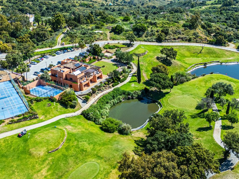 Apartment for Sale in Marbella, Malaga 26