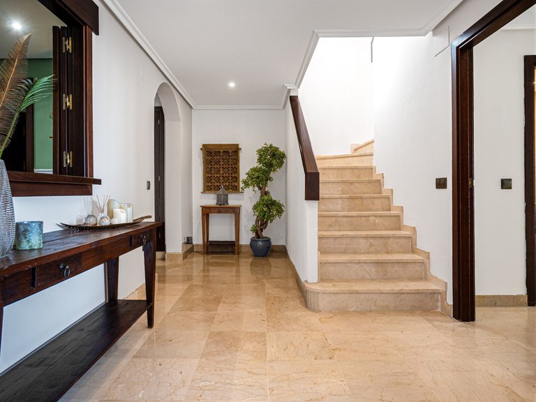 Apartment for Sale in Marbella, Malaga 9