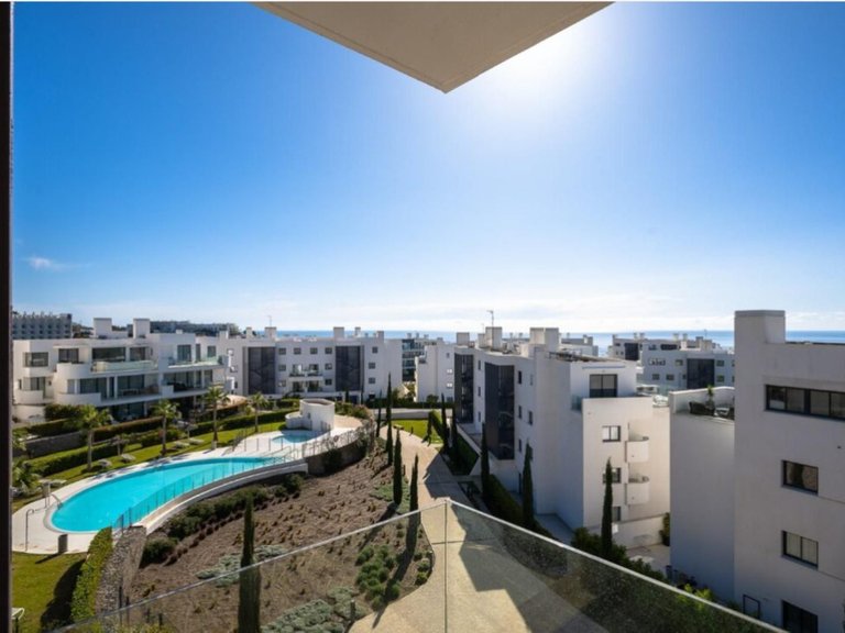 Apartment for Sale in Fuengirola, Malaga 1