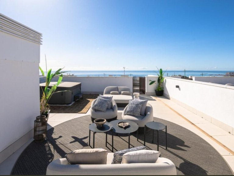 Apartment for Sale in Fuengirola, Malaga 12