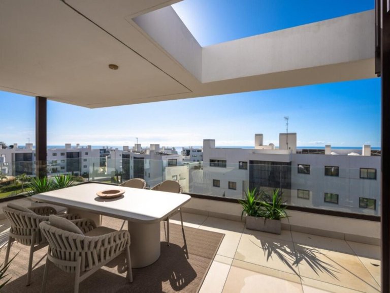 Apartment for Sale in Fuengirola, Malaga 4