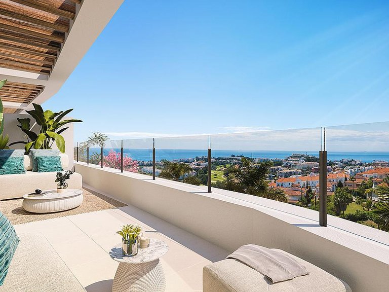 Apartment for Sale in Calanova Golf, Malaga 3