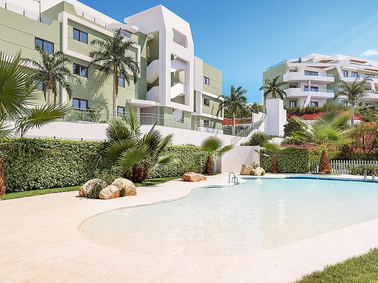 Apartment for Sale in Calanova Golf, Malaga 9