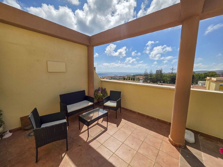 Penthouse for Sale in San Luis De Sabinillas, Malaga 3
