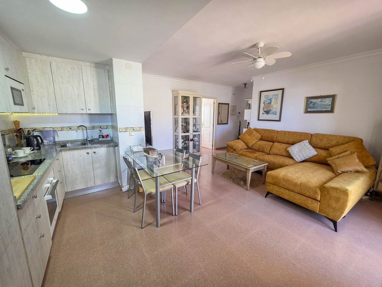 Penthouse for Sale in San Luis De Sabinillas, Malaga 5