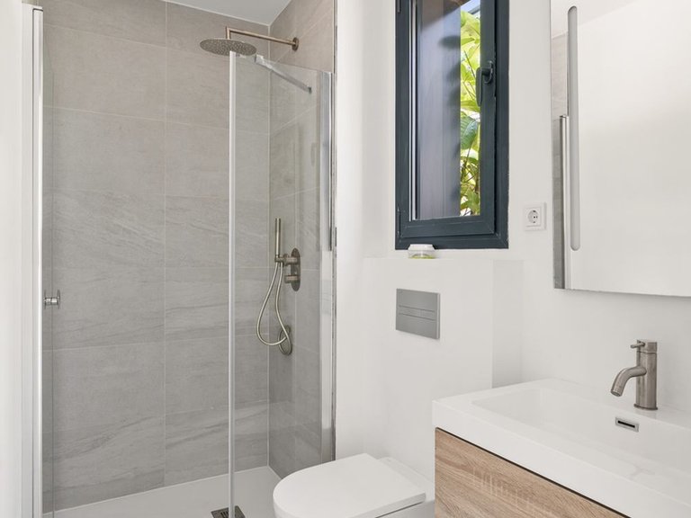 Villa for Sale in Río Real, Malaga 15