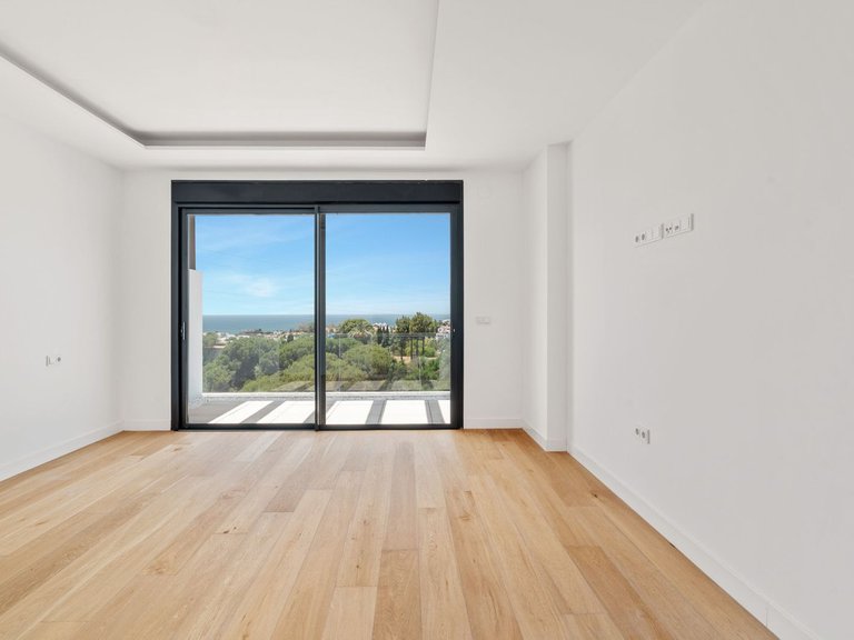 Villa for Sale in Río Real, Malaga 8