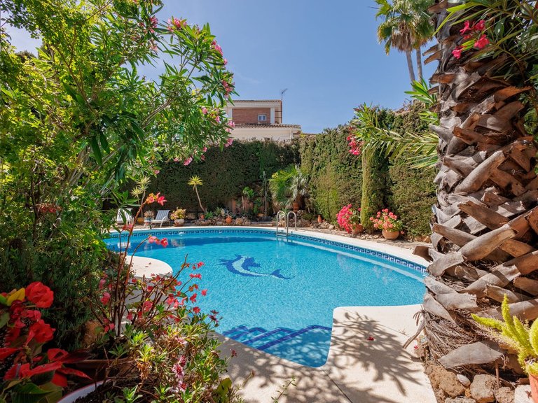 Villa for Sale in Coín, Malaga 35