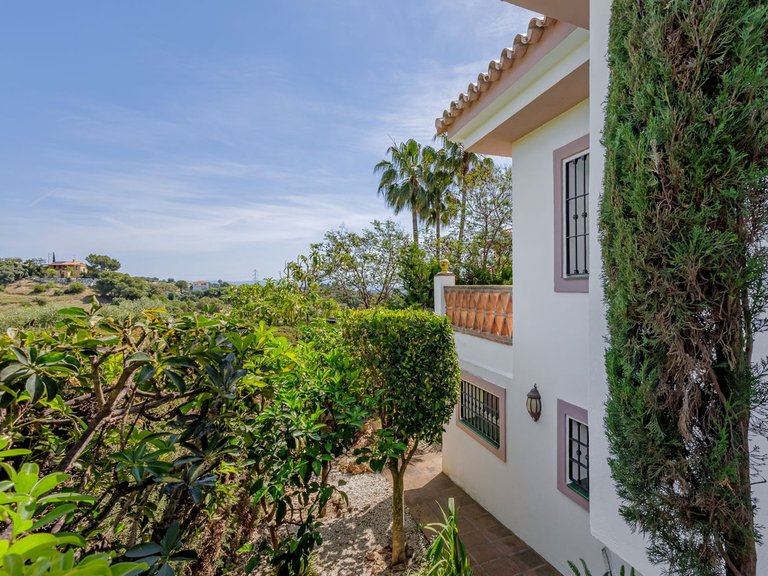 Villa for Sale in Coín, Malaga 44