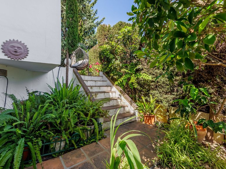Villa for Sale in Coín, Malaga 45