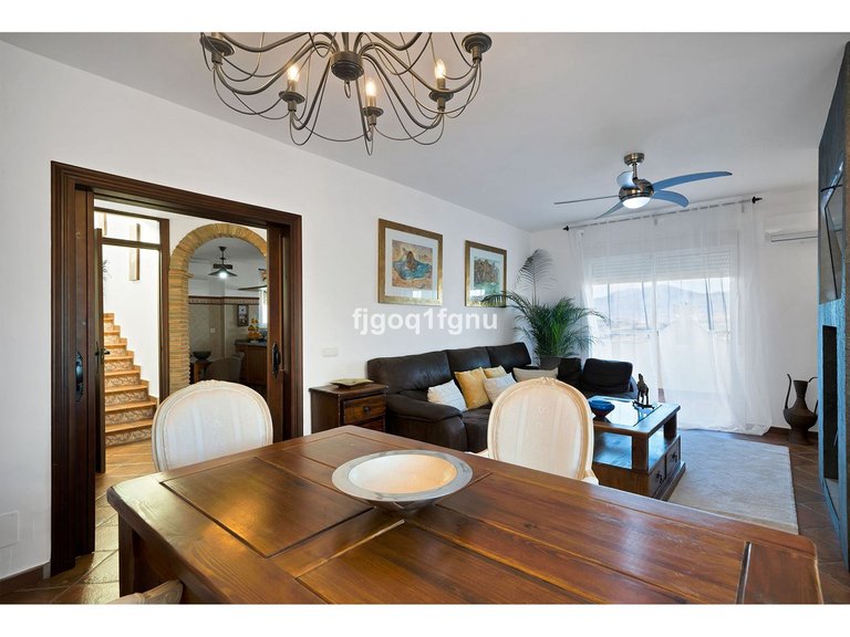 Villa for Sale in Coín, Malaga 3