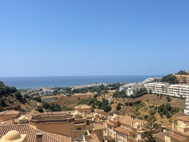 Apartment for Sale in Calahonda, Malaga 5