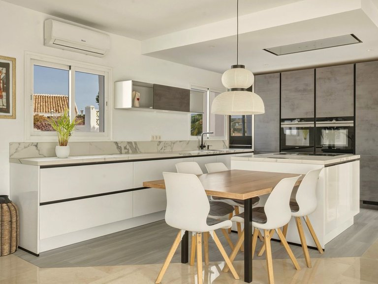Villa for Sale in Mijas, Malaga 28