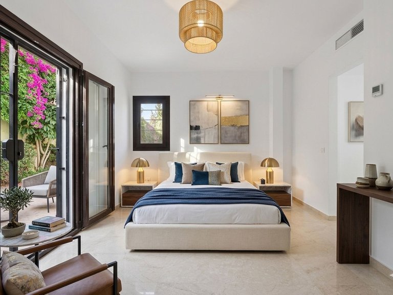 Villa for Sale in El Rosario, Malaga 47