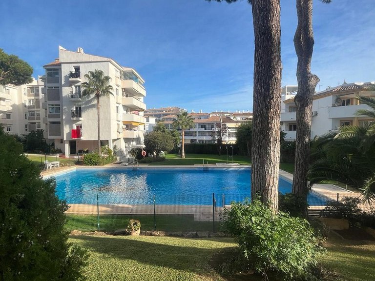 Apartment for Sale in Cabopino, Malaga 3