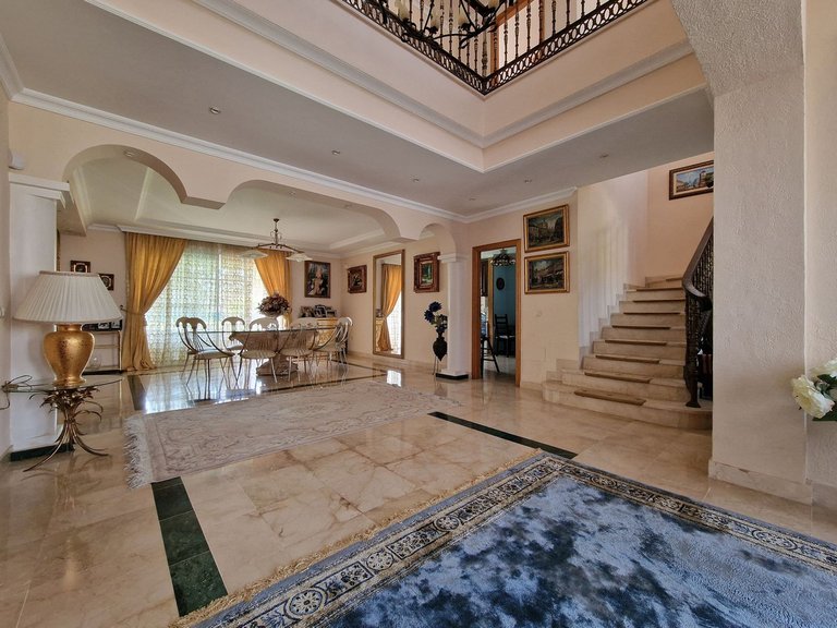 Villa for Sale in Guadalmina Baja, Malaga 8