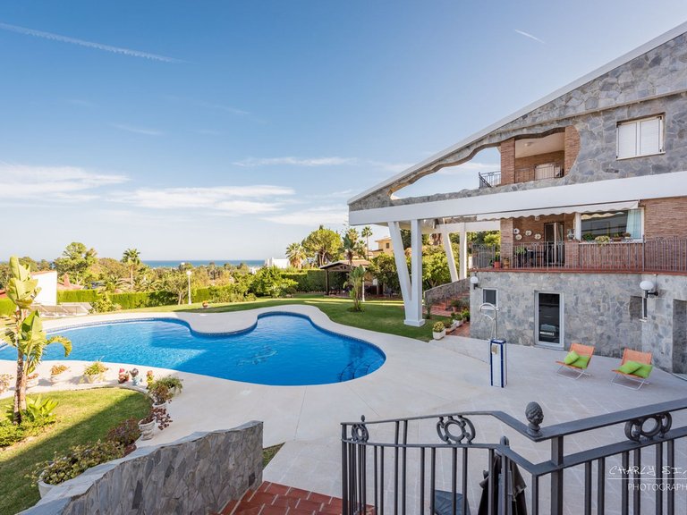 Villa for Sale in Churriana, Malaga 19