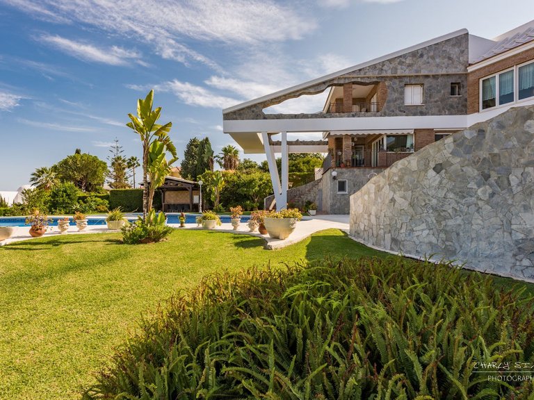 Villa for Sale in Churriana, Malaga 5