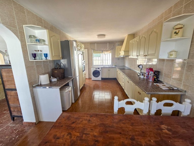 Villa for Sale in Estepona, Malaga 7
