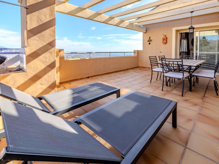 Apartment for Sale in La Mairena, Malaga 24