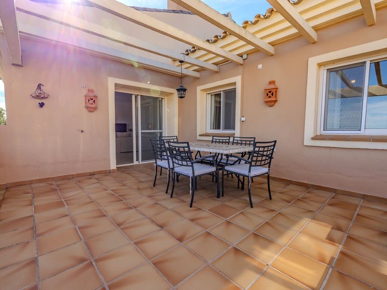 Apartment for Sale in La Mairena, Malaga 25