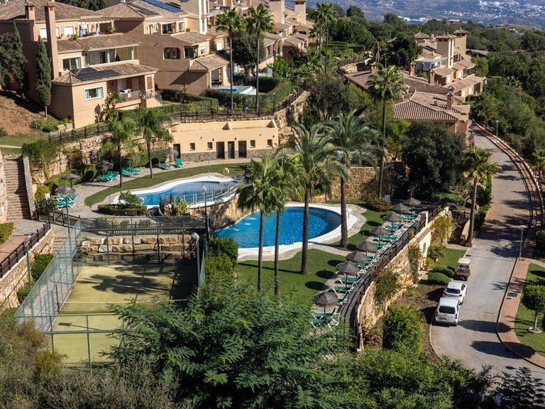 Apartment for Sale in La Mairena, Malaga 29