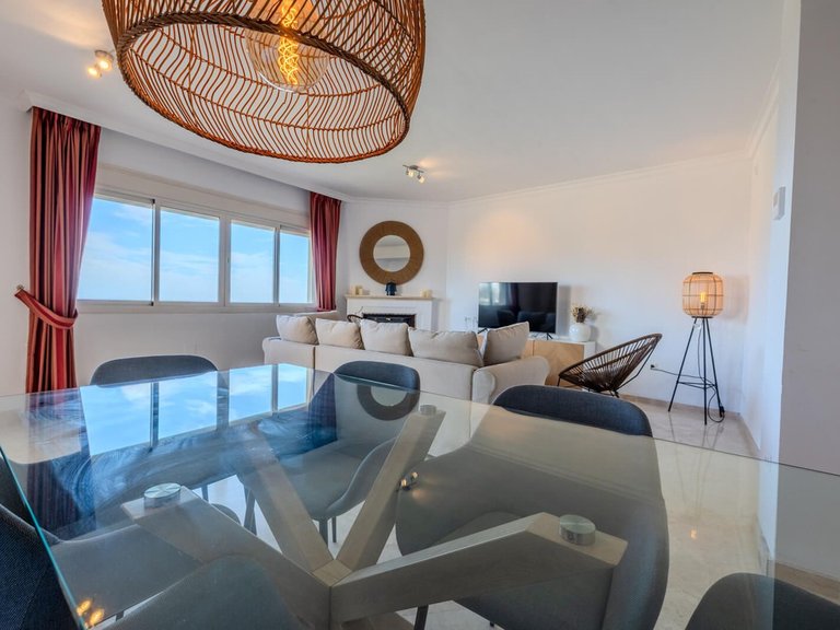 Apartment for Sale in La Mairena, Malaga 6