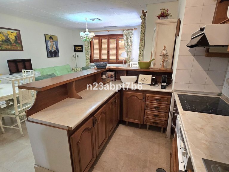 Apartment for Sale in Nueva Andalucía, Malaga 5